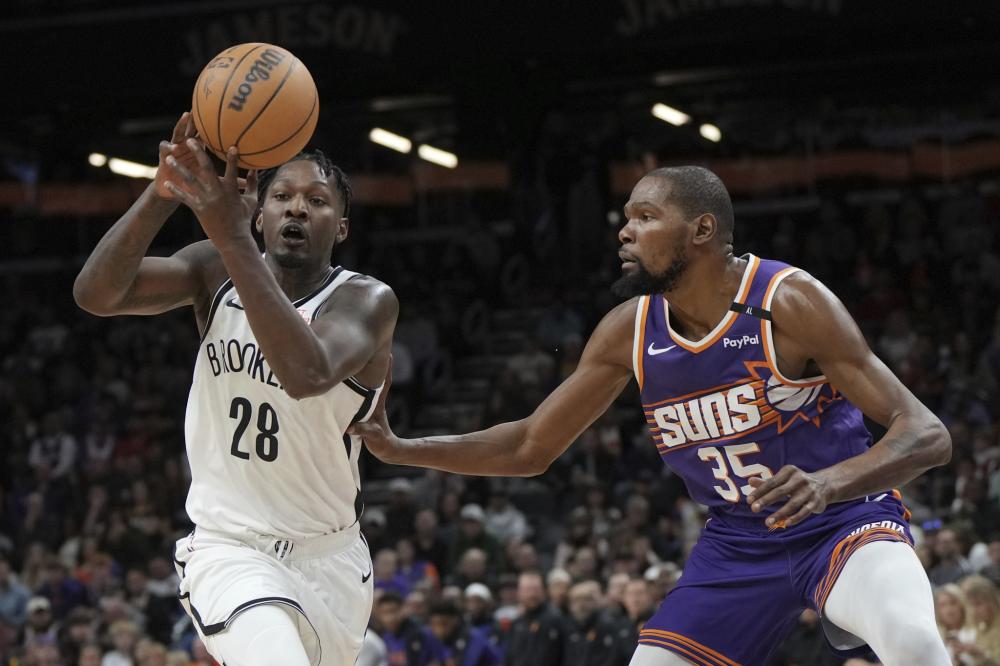 篮球内线低 篮球内线低